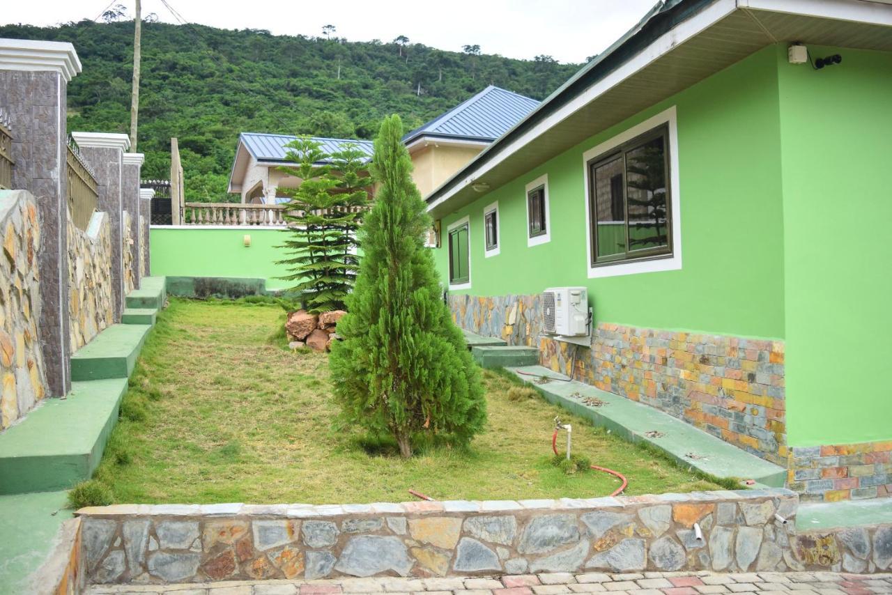 Akosombo 3A'S Guest House מראה חיצוני תמונה
