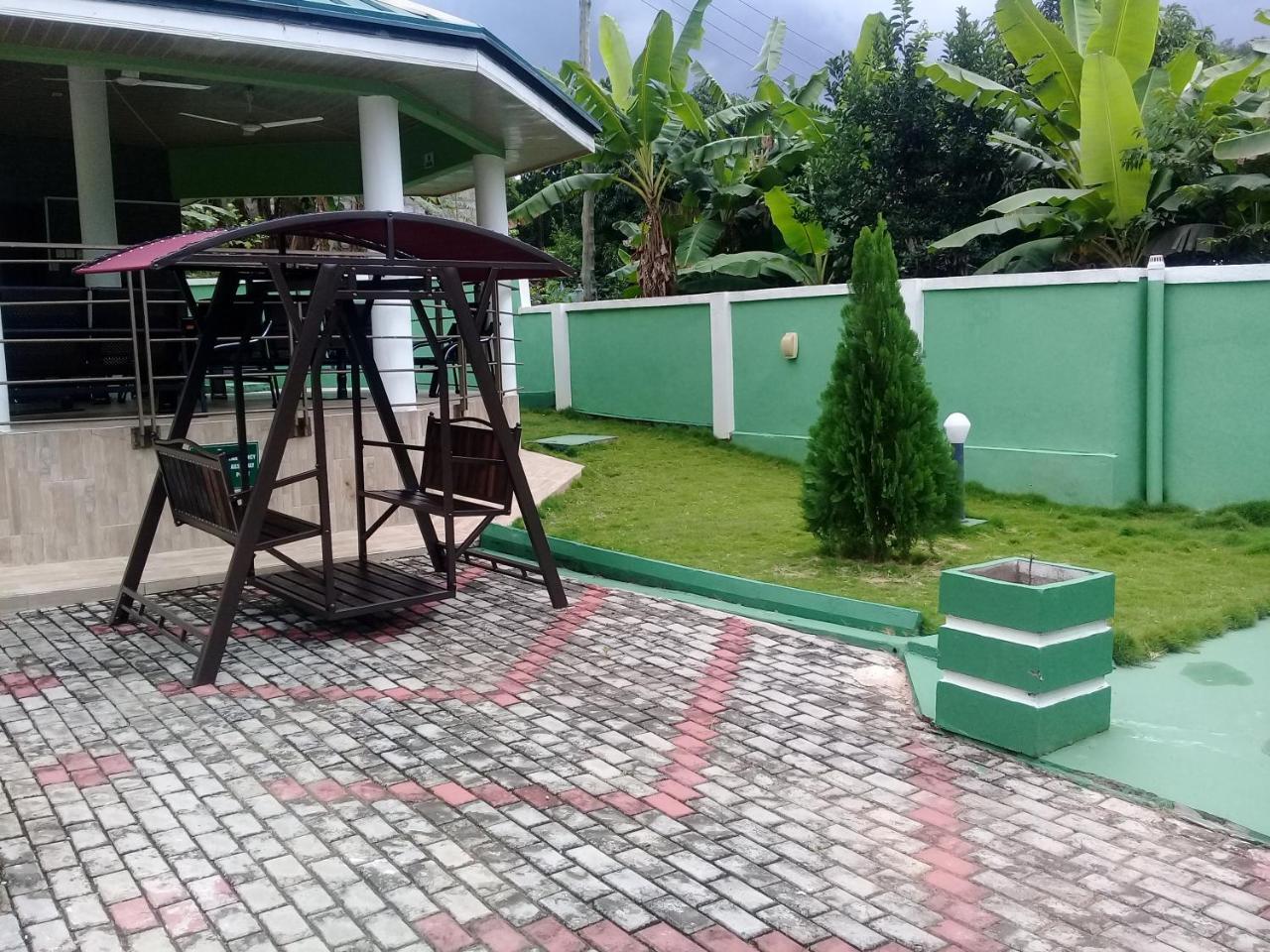 Akosombo 3A'S Guest House מראה חיצוני תמונה
