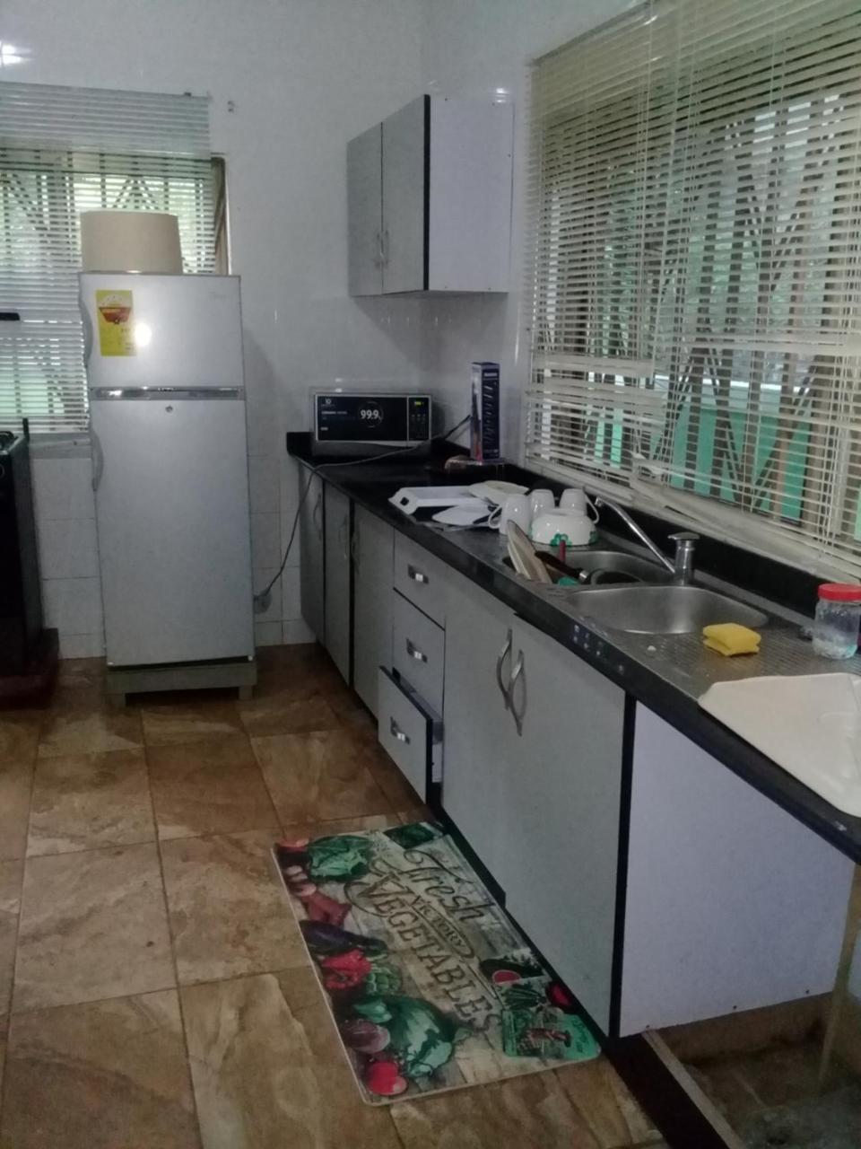 Akosombo 3A'S Guest House מראה חיצוני תמונה
